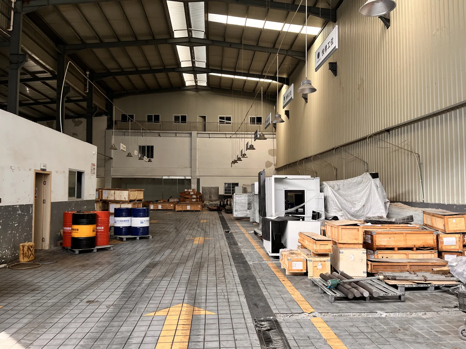 Über WISEECNC: CNC-Maschinen für reale Produktionsprobleme